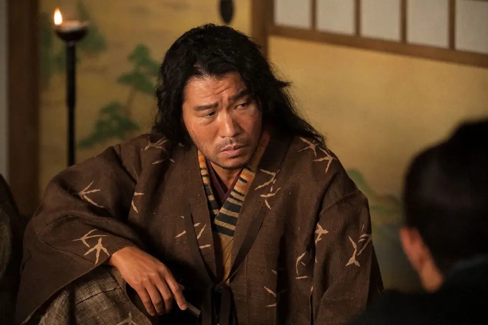 NobunagA_A's tweet photo. 蜂須賀正勝の生涯もかっこよかったなぁ…

半兵衛とは違ったタイプながら、知恵もあったしいくさも強い、何より兄弟にとっては「家臣」というより「仲間」「友達」。

秀吉が蜂須賀正勝についに城ではなく、国をあげた、ってのもいいし、息子に譲り隠居した…って生き方も素敵な御仁だった

#豊臣兄弟 https://t.co/Af5dpbPZxr
