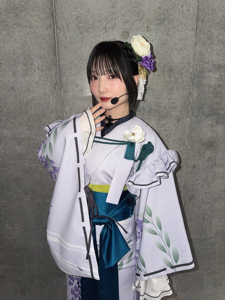 WakanaMaruoka's tweet photo. #シャニマスソロライブMSP
杜野凛世役で出演いたしました！
凛世ちゃんのソロ曲「月とネオンと薄紅と」いかがでしたか？🌙
美しい衣装も改めてじっくりウォークで見ていただけて幸せでした🎀
2日間ありがとうございました🩵
#シャニマスソロライブMSP_day1
#シャニマスソロライブMSP_day2 https://t.co/mvtx0Tgv6m