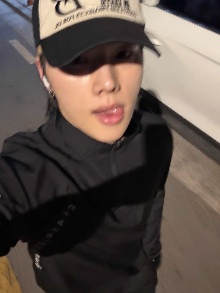 MarkedJungsu's tweet photo. @MarkedJongseong Gw bentar lagi pulang tunggu gw https://t.co/mezMXxCzx7
