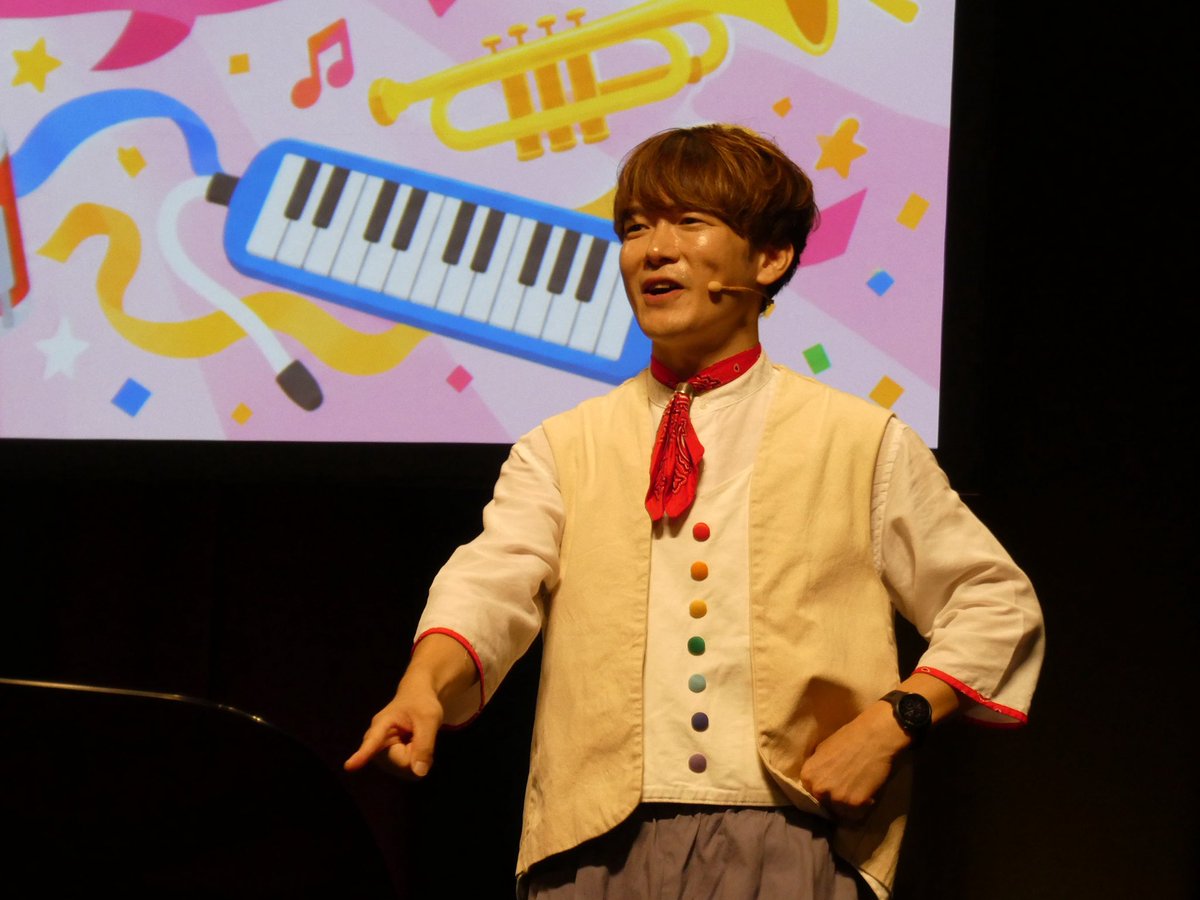 na01ru_'s tweet photo. チーム男性陣👦🏻⭐
メインパートはもちろん低音やハモリがパフォーマンスに深みが出て素敵でした☺️ https://t.co/JD5SgWzP3c