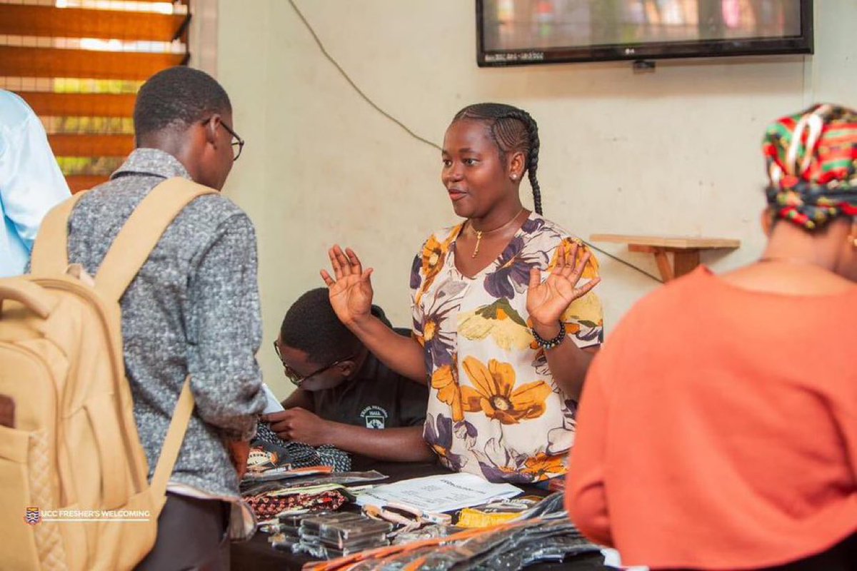 VoiceOfUCC's tweet photo. Level 100 Student: Please is there a siren in the hall to wake us up for lectures? 

Continuing Student: We don’t do that here. https://t.co/4Ib9IfcALo