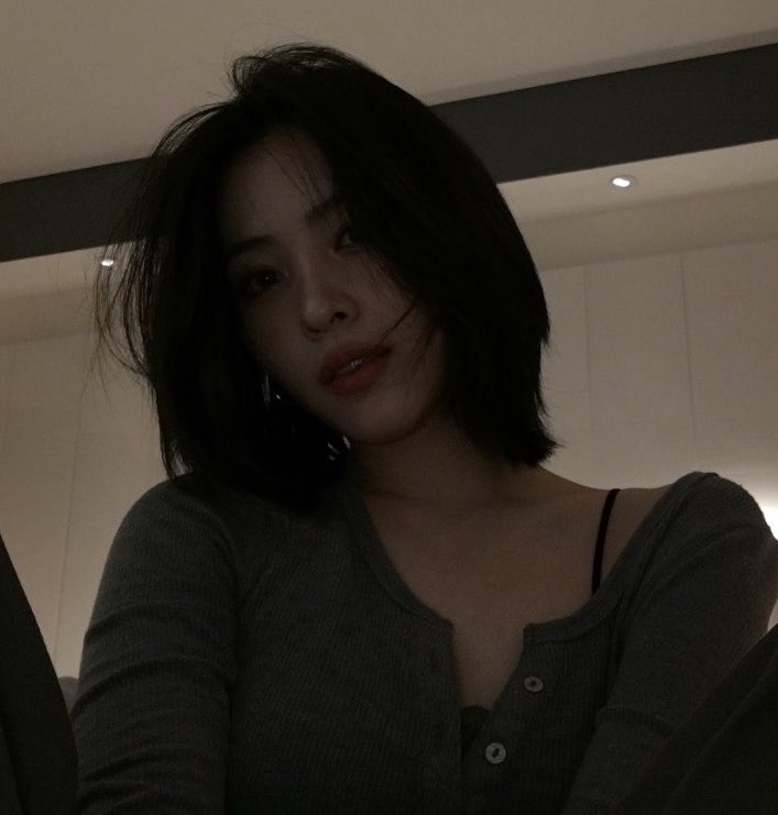nllbo0's tweet photo. 하..얼굴한번𝑱𝑶𝑵𝑵𝑨게고능하네 https://t.co/hzJuGEalIZ