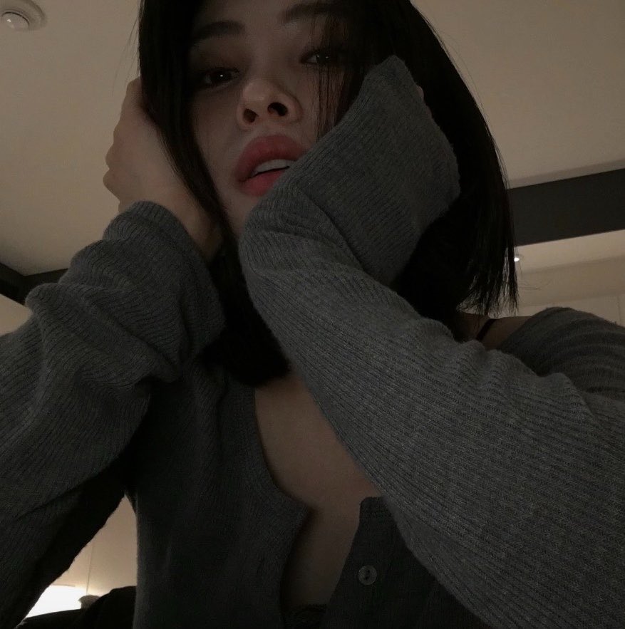 nllbo0's tweet photo. 하..얼굴한번𝑱𝑶𝑵𝑵𝑨게고능하네 https://t.co/hzJuGEalIZ