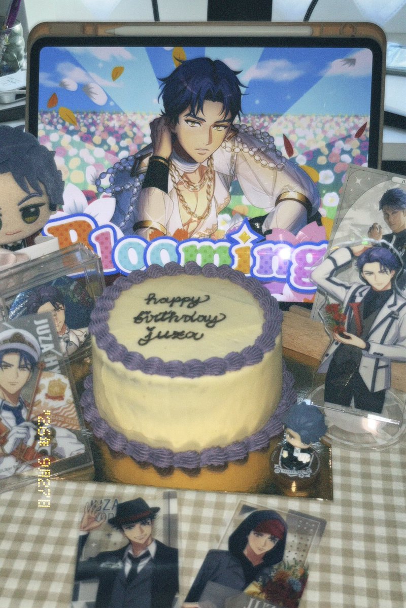 muniiibunnyy's tweet photo. Happy Birthday Juza 🩶💜

First time making a cake for my oshi 🥹🎂

#兵頭十座生誔祭2026 
#兵頭十座生誔祭2026 https://t.co/Oiotm8MCwQ