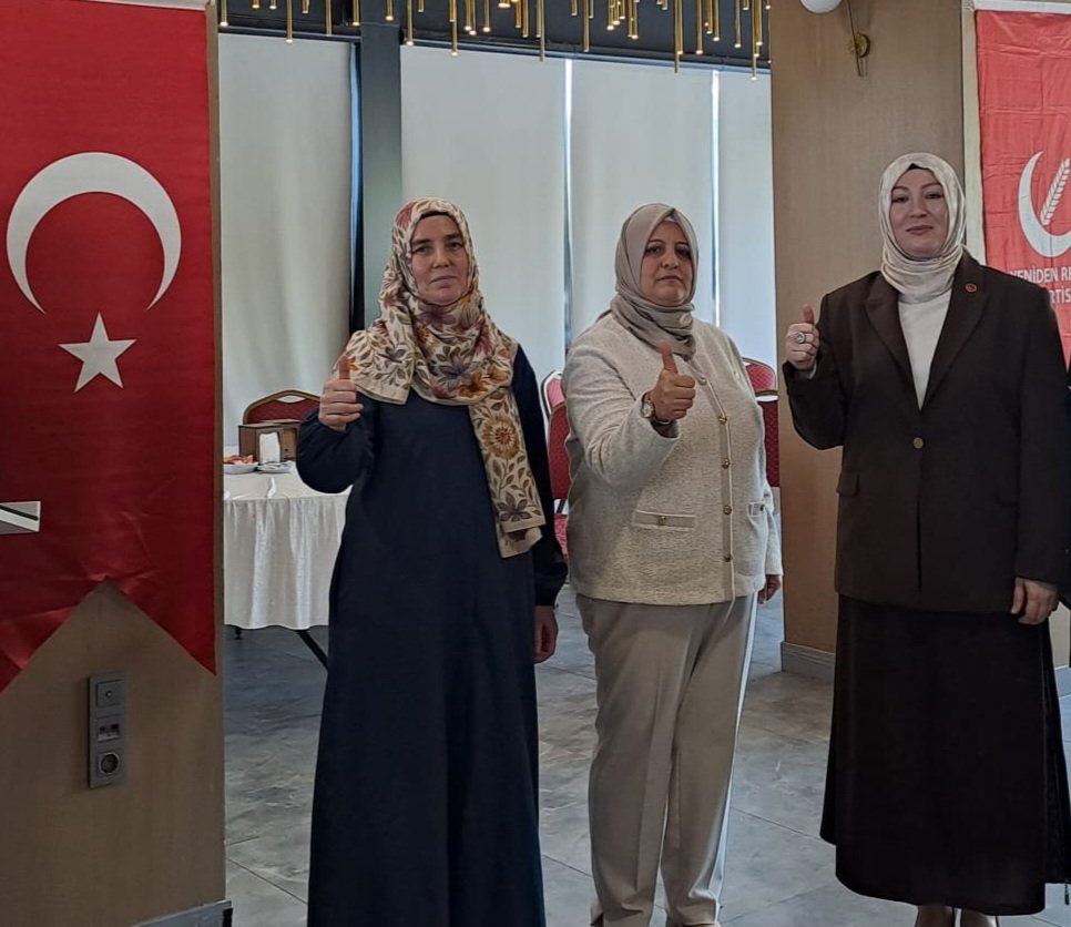 refahkadinist's tweet photo. İstanbul İl Kadın Kolları Başkanımız Sn. Setenay KANAR Hanımefendinin tensipleriyle, Esenyurt İlçe Başkanı olarak görevlendirilen Sn. Hatice TUZUR  Hanımefendi’yi tebrik ediyoruz.

Üstlenmiş olduğu bu önemli görevde, teşkilatımıza ve Esenyurt ilçemize hayırlı hizmetler sunmasını temenni ediyor; çalışmalarında başarılar ve muvaffakiyetler diliyoruz.

#FatihErbakan
#YenidenRefahPartisi
#İstanbulBizeEmanet
#İşBaşaDüştü