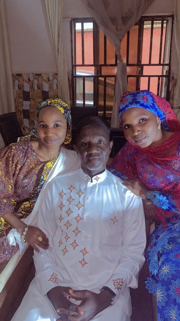 Umaemerrh's tweet photo. Weekend with My very own Iron Man 🥰🤍

Yaa Rabbi preserve him, elevate him, grant him an evalasting good health and jannatul firdaus 🤲❤️ https://t.co/qtp3AyJqwG