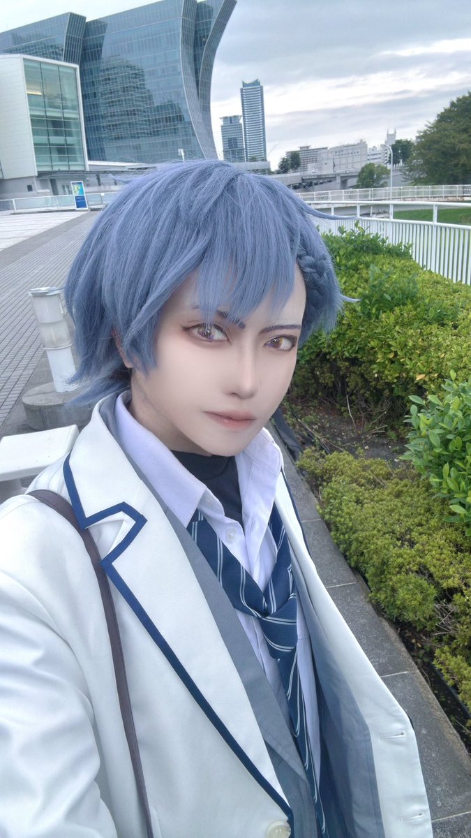 aqua_castle's tweet photo. 🌈🕒cos👻🔪
制服で💡と撮影してきました📸
ゆうきちゃん来夢さんありがとうございました✨️
 #ANIMEK https://t.co/i2Qmi0S2Q0