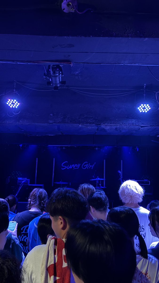 vllill1x's tweet photo. Sunny Girl " 遠くの街で磨く"
/アルステイク
幸せなツーマン♡初周南ありがとう😭 https://t.co/Jnh5zV745y
