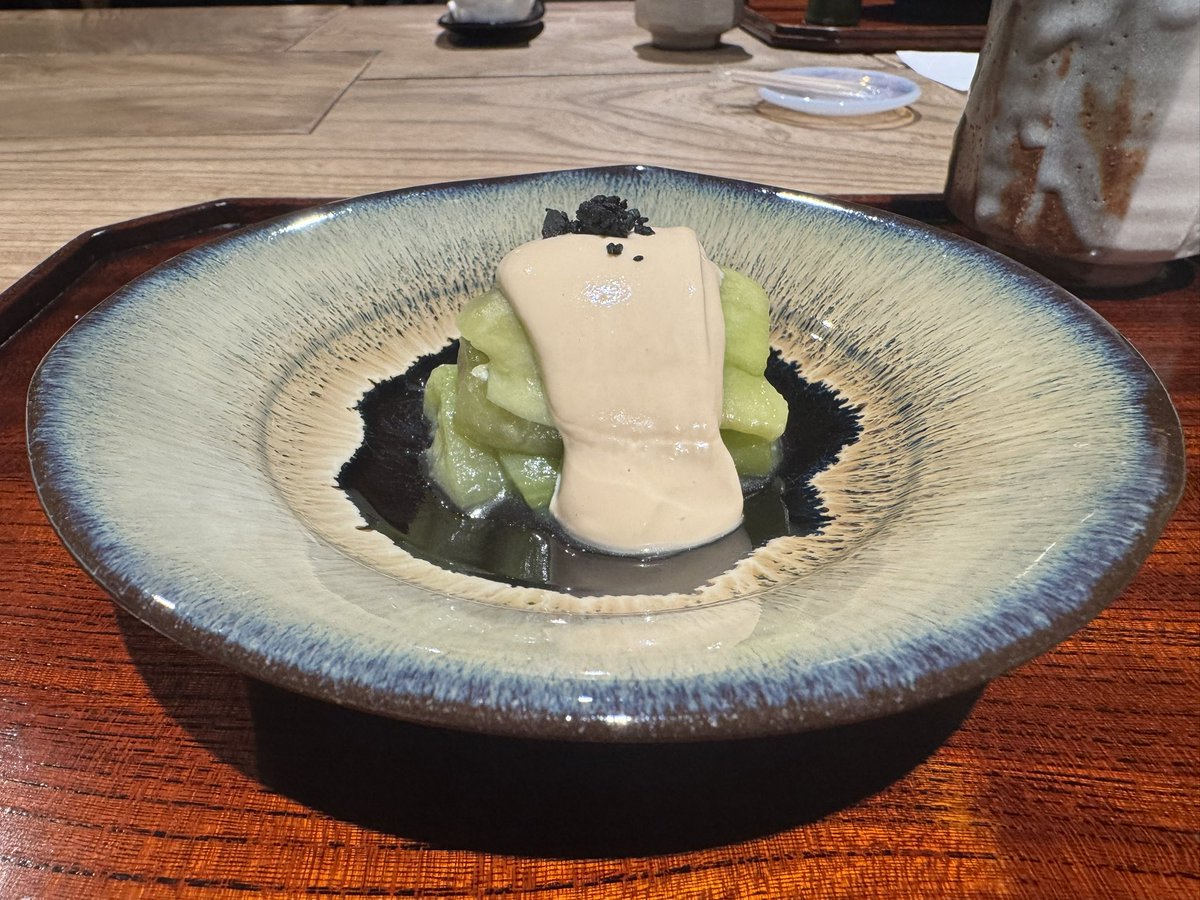 koi_nu39's tweet photo. 美味い和食屋さん
さすがにレベチのお味
鯛のお寿司美味しかったあ https://t.co/S6zsdyYTFG