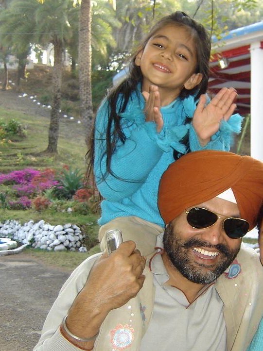TinyDhillon's tweet photo. #HappyDaughtersDay 

Father’s bestest friend ever … Daughter 🧒 

Jai Hind 🇮🇳 https://t.co/M8dprHmPrU
