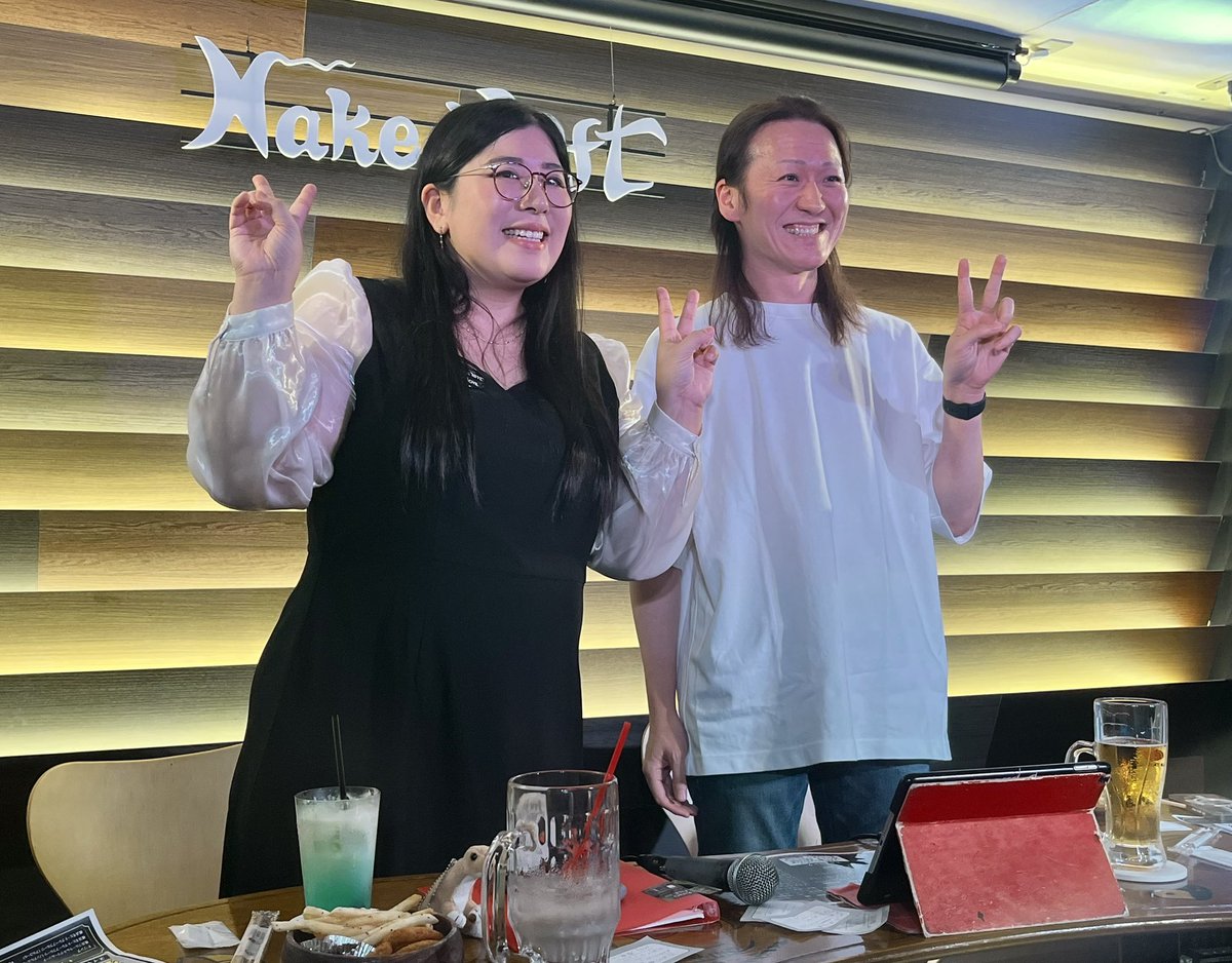 goldwing0417's tweet photo. #若本衣織独演会 with hamaTime 
貴重な若本衣織さん独演会！そして最強の聞き手、hamaTimeさん！不思議、異界感満載で大満足！Naked Loft最後の怪談会を見事に盛り上げてくれました。若本衣織さん、お誕生日おめでとうございます🎂🎁🎉
#若本衣織 さん
#hamaTime さん https://t.co/LagmjawjE3