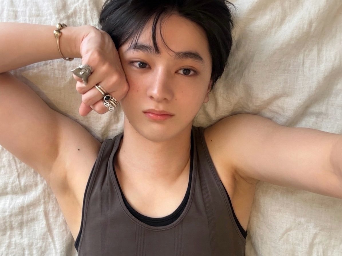 Ruj8e's tweet photo. 今の自分、筋トレで大事なの多分肩 https://t.co/PigfODXZFe