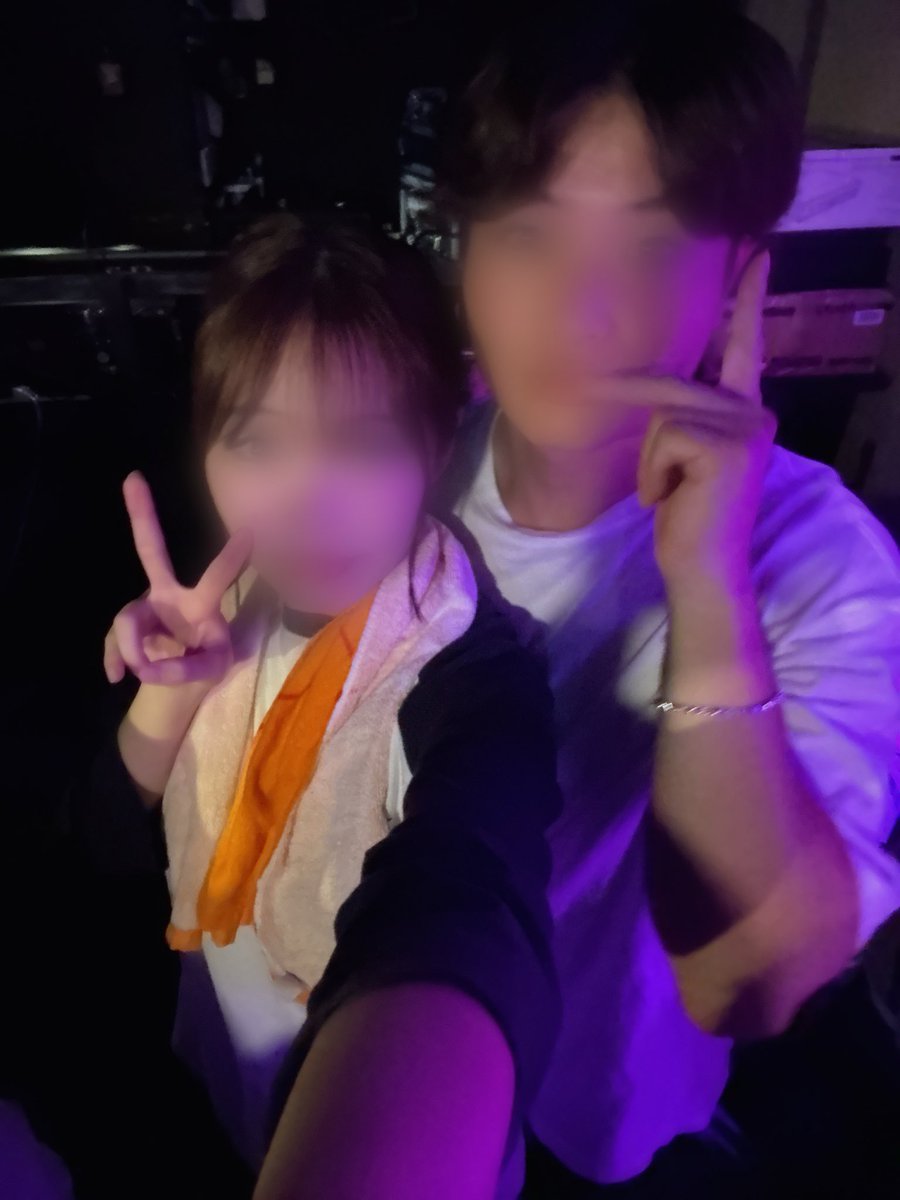 coc04lsfade's tweet photo. 誕生日サプライズで開演45分前に突然サニガアルステイク行くの教えてもらって神になれました😭ほんとにありがとう😭😭😭 https://t.co/eOibiwb0Dy
