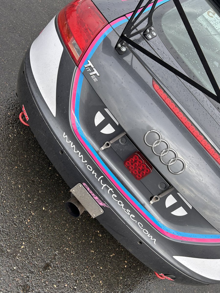 MartinP_Photos's tweet photo. Didnt expect to see #Onlytease car today ! https://t.co/ZEc8D6G4Dv