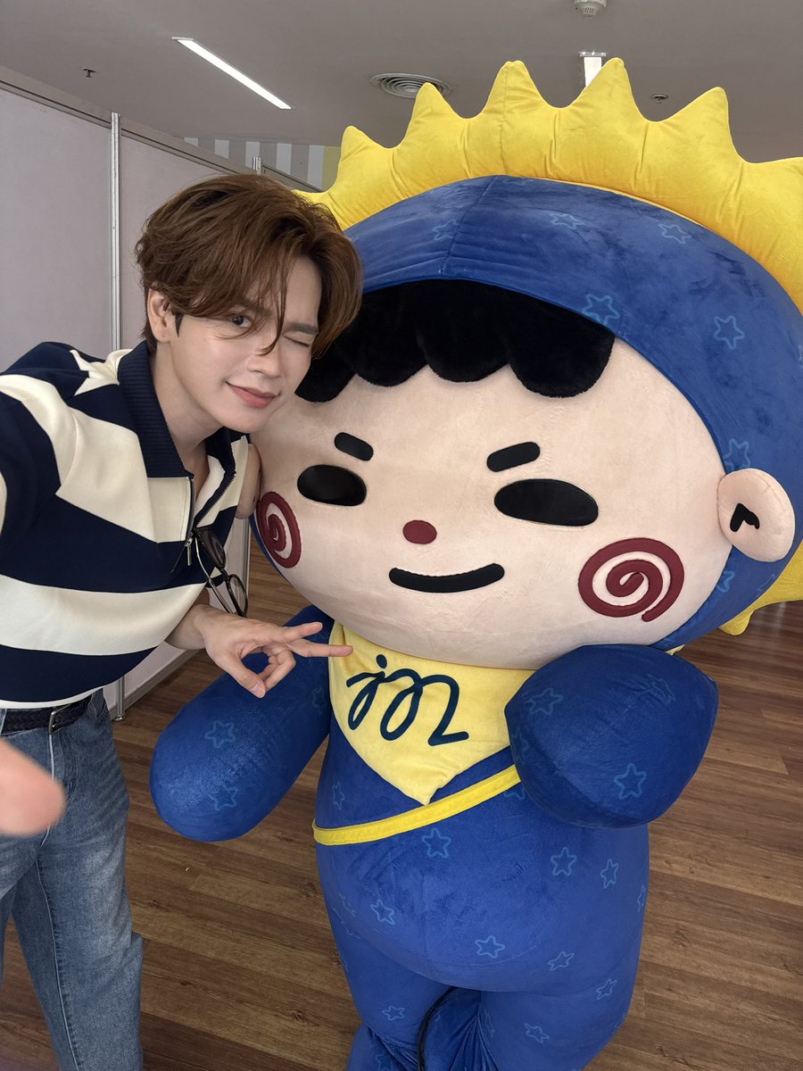 fd9ar0q's tweet photo. #ขวัญใจแมวแม่ลูกอ่อน = 🤭🤭🤭 https://t.co/aPgaCkweBP