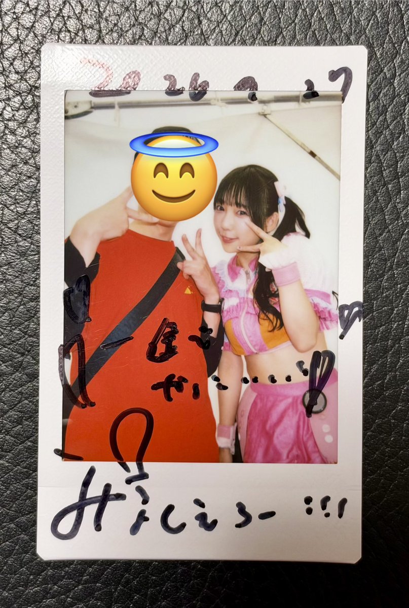 cielote4's tweet photo. UtaGe!のうるなちゃん🎀
今日もニコニコのうるなちゃんに会えて癒された😇
後輩が特典会でお肉持ってたのですごい食べたそうにしてましたね笑
いつも重要ごとはうるなちゃんにリークしてるのでこれかも密かに伝えますね
2日間ありがとう！
#UtaGe 
#羽賀うるな 
#うちゃんと一緒 https://t.co/ZKND9jtlWt