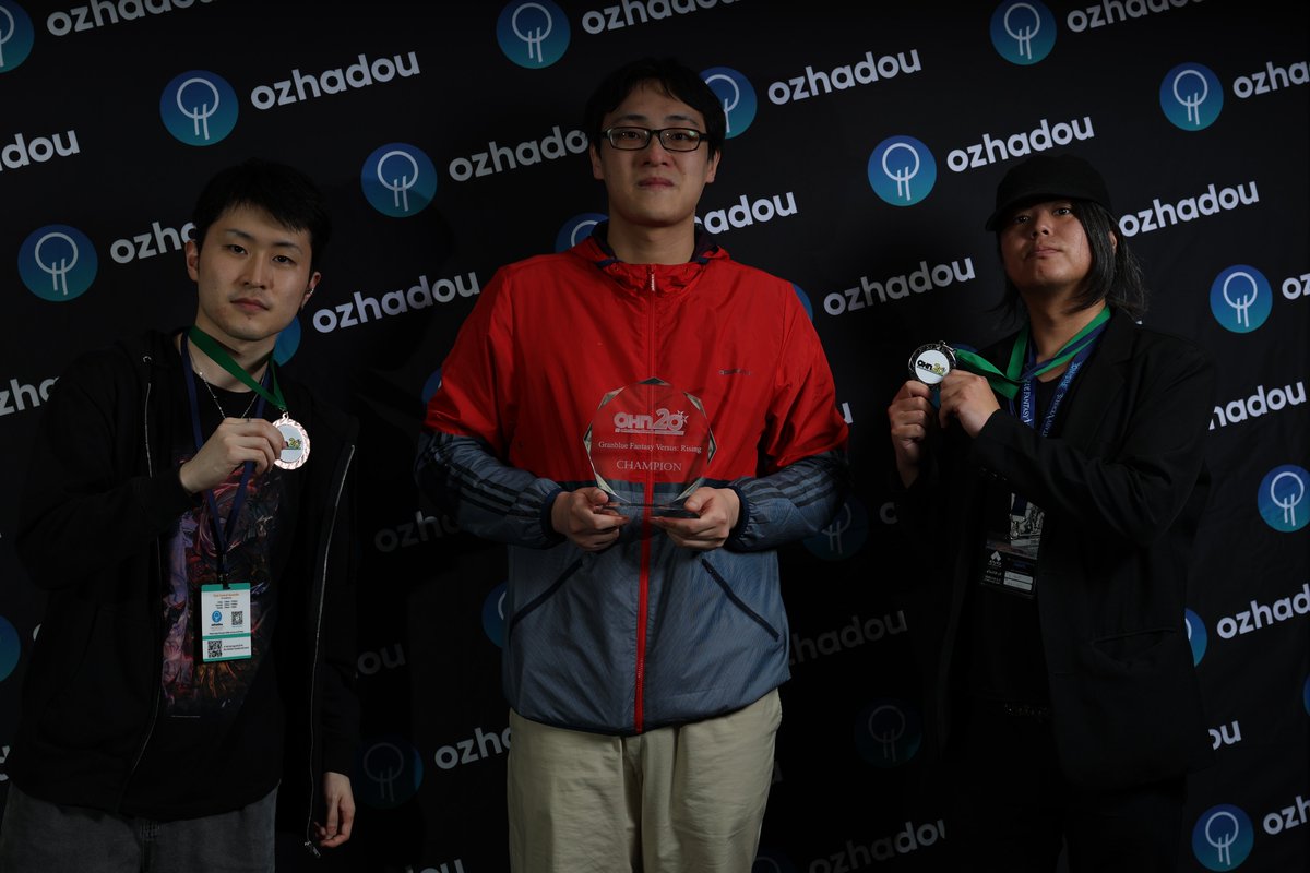ozhadou's tweet photo. #OHN20 Granblue Fantasy Versus: Rising Top 8
1st. @KSU15228611
2nd. @sinon7930
3rd. @osakananew_ 
4th. @lazyperiperi
5th. @Ti_FGC
5th. @tbkr_kyosai 
7th. @MxLynx02 
7th. AS

Bracket: https://t.co/NFHPJkK96w. https://t.co/6MWyUhqEXZ