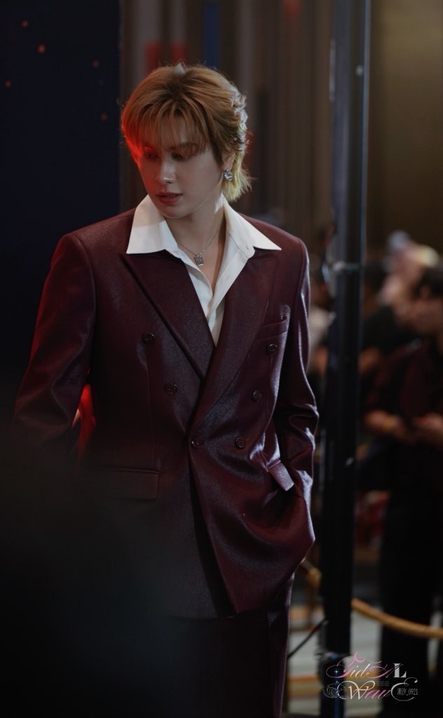 TidalwaveCsnp's tweet photo. 𝙐𝙣𝙩𝙤𝙪𝙘𝙝𝙖𝙗𝙡𝙚

#CSNP
#FeedxKhaosodAwards2026xCSNP https://t.co/fYYjqAMuXS