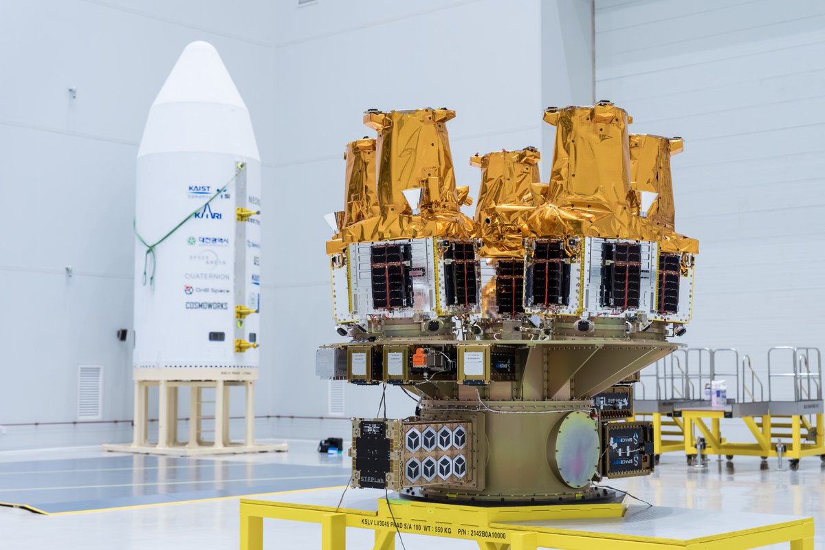 CNSpaceflight's tweet photo. South Korea’s Nuri (KSLV-II) F5 launch is set for October 7 from Naro Space Center. 🚀🇰🇷 It will carry a record 15 satellites—5 microsats (NeonSat-2~6) and 10 cubesats https://t.co/htZWdfrhdS