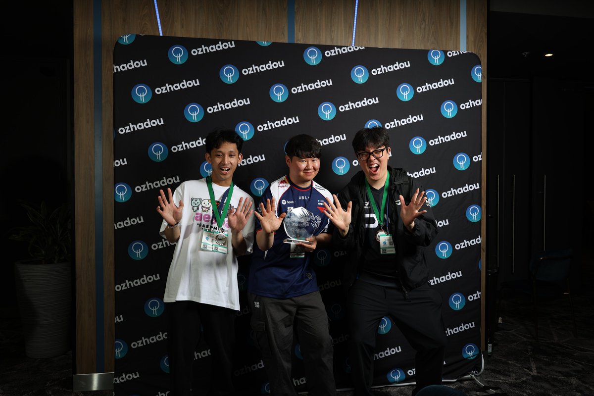 ozhadou's tweet photo. #OHN20 TEKKEN 8 Top 8
1st. @EDGE_1223
2nd. @yagami2428
3rd. @Tekken_CBM
4th. @eyemusician_TK
5th. @TK_infested
5th. @kkokkoma_mujoy
7th. @TK_iKARi
7th. @Naveedi07

Bracket: https://t.co/qupNBgE7oT. https://t.co/rvpBo1rH2Z