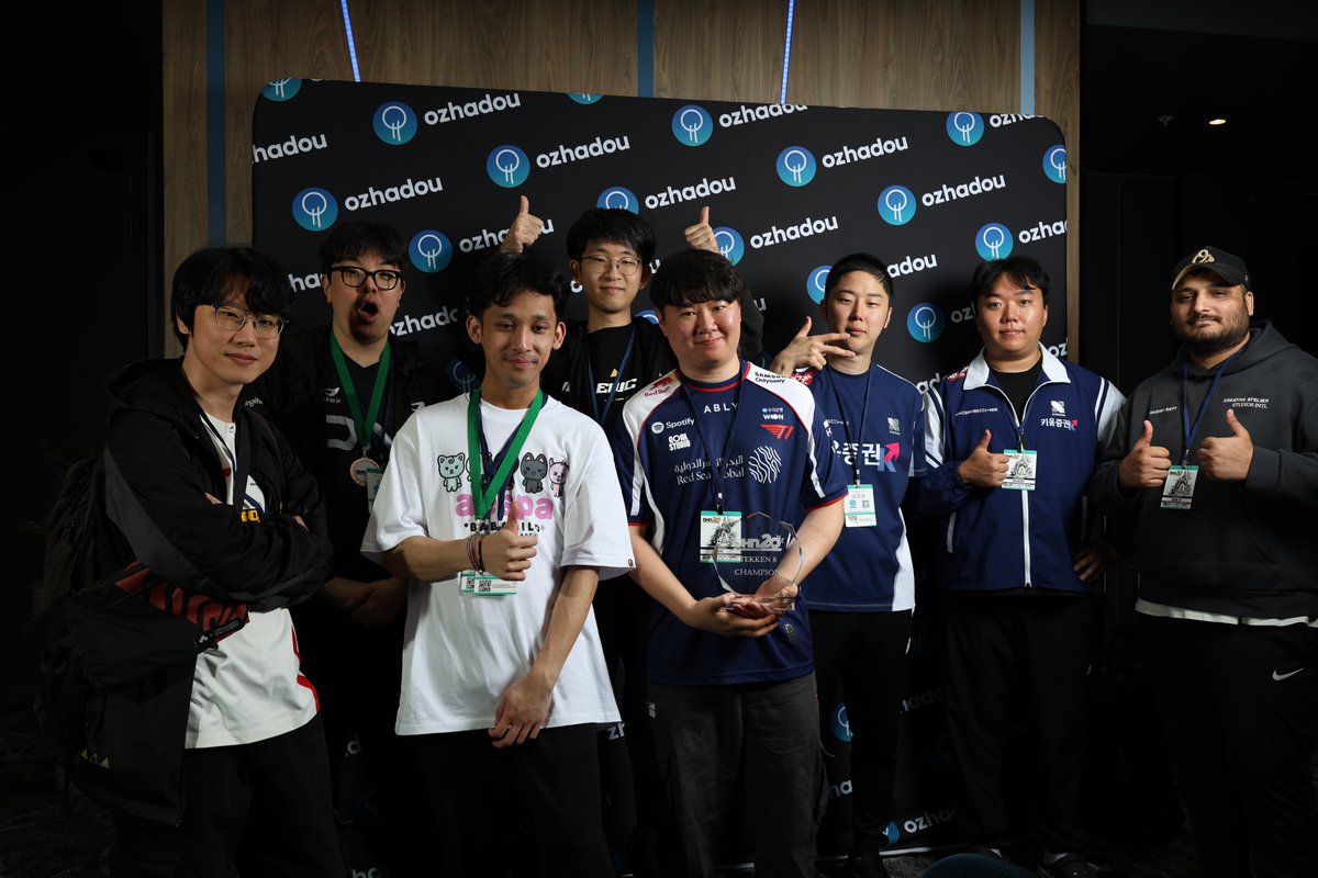 ozhadou's tweet photo. #OHN20 TEKKEN 8 Top 8
1st. @EDGE_1223
2nd. @yagami2428
3rd. @Tekken_CBM
4th. @eyemusician_TK
5th. @TK_infested
5th. @kkokkoma_mujoy
7th. @TK_iKARi
7th. @Naveedi07

Bracket: https://t.co/qupNBgE7oT. https://t.co/rvpBo1rH2Z