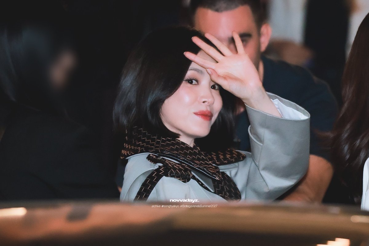 novvname's tweet photo. 260926 #송혜교 #SongHyeKyo

#BottegaVeneta
#BottegaVenetaSummer2027 https://t.co/iT8mV2v4v7