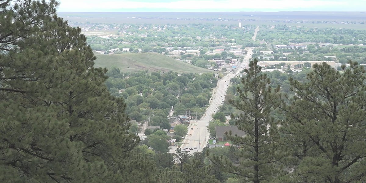 kotatweets's tweet photo. Political Pulse: Rep. Steve Duffy campaigns on Rapid City workforce development and retention in District 32 https://t.co/N8NfGFFFp6