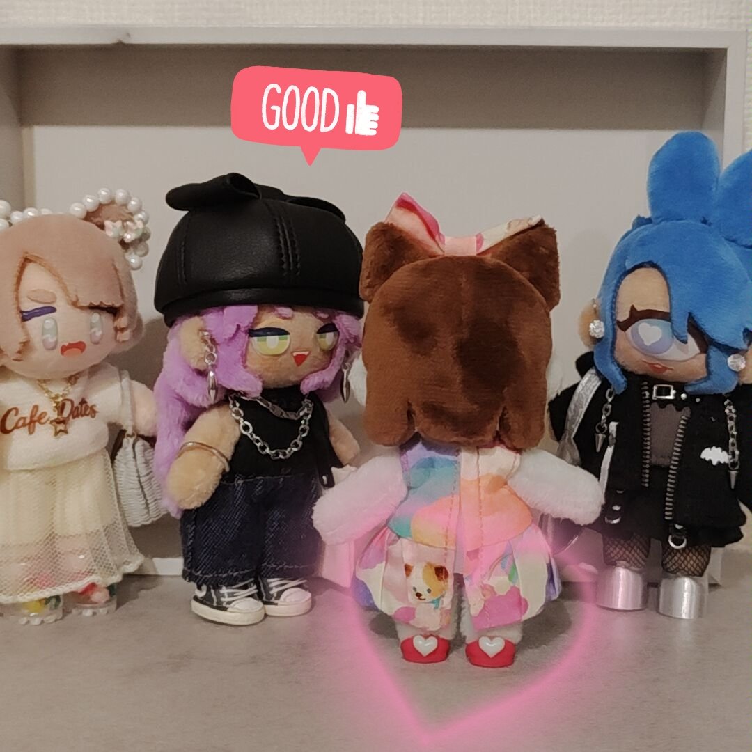 sr_reddish's tweet photo. 猫耳も茶髪も異色肌もいつかご縁があればいいなーーくらいでいたら一気に叶ったでござる！
あと今日先にゲットしてた靴のハートの色が肌の色とまさかの一致で驚き😳
まさかの場所でぷにグリもしたよ
#ぷにみお #単眼 #異色肌 https://t.co/DTWz2hkDyF