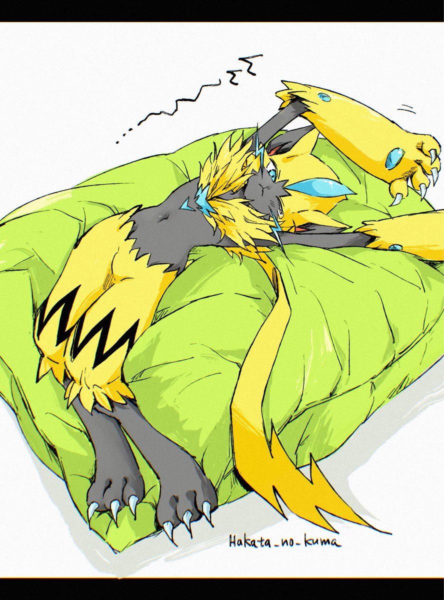hakata_no_kuma's tweet photo. 眠たい…💤 https://t.co/PEtQKtvyeO