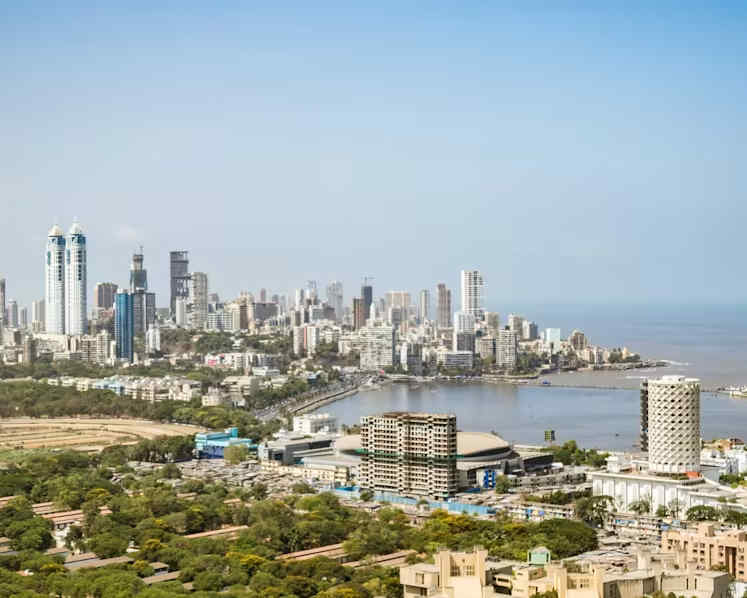 thandojo's tweet photo. #MUMBAI: #Drought has hit three-quarters of #India's richest state of #Maharashtra,after prolonged low rainfall in the region home to the megacity of Mumbai.
Drought declared in three-quarters of India's richest state https://t.co/kAGbS7fe6U