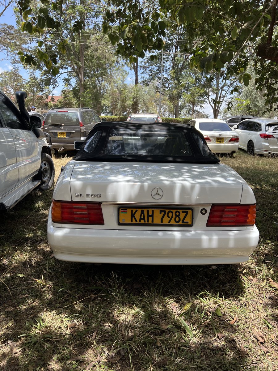 kipronobett_'s tweet photo. Always check the parking lot https://t.co/UoXa8g3CbD