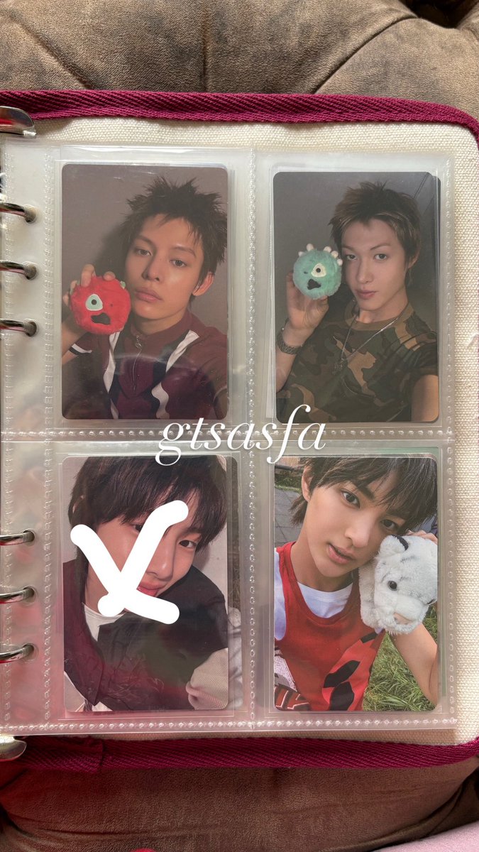 dawnreply's tweet photo. #corsell WTS!! martin sama james corball nya 30 aja each, sisanya boleh offer dm yaaa, aku kurang tau MP nya :( https://t.co/zqHVjqAre8