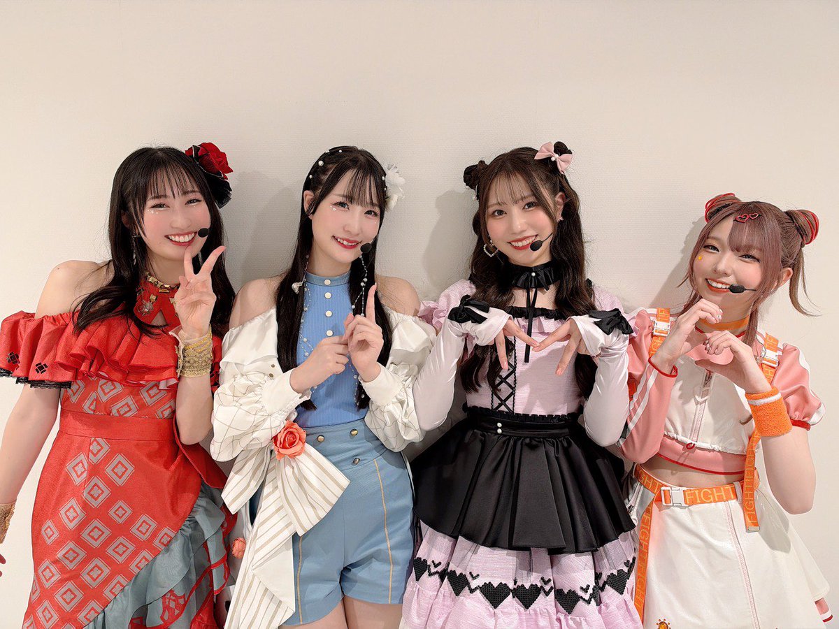official_vims's tweet photo. 『283 PRODUCTION Solo Live Collection -Master ShowPiece-』DAY2

#峯田茉優 #結名美月 #涼本あきほ #幸村恵理 
が出演いたしました！
ご来場・ご視聴いただいた皆様、誠にありがとうございました！

#シャニマスソロライブMSP_day2 https://t.co/kBEHx2qhEu