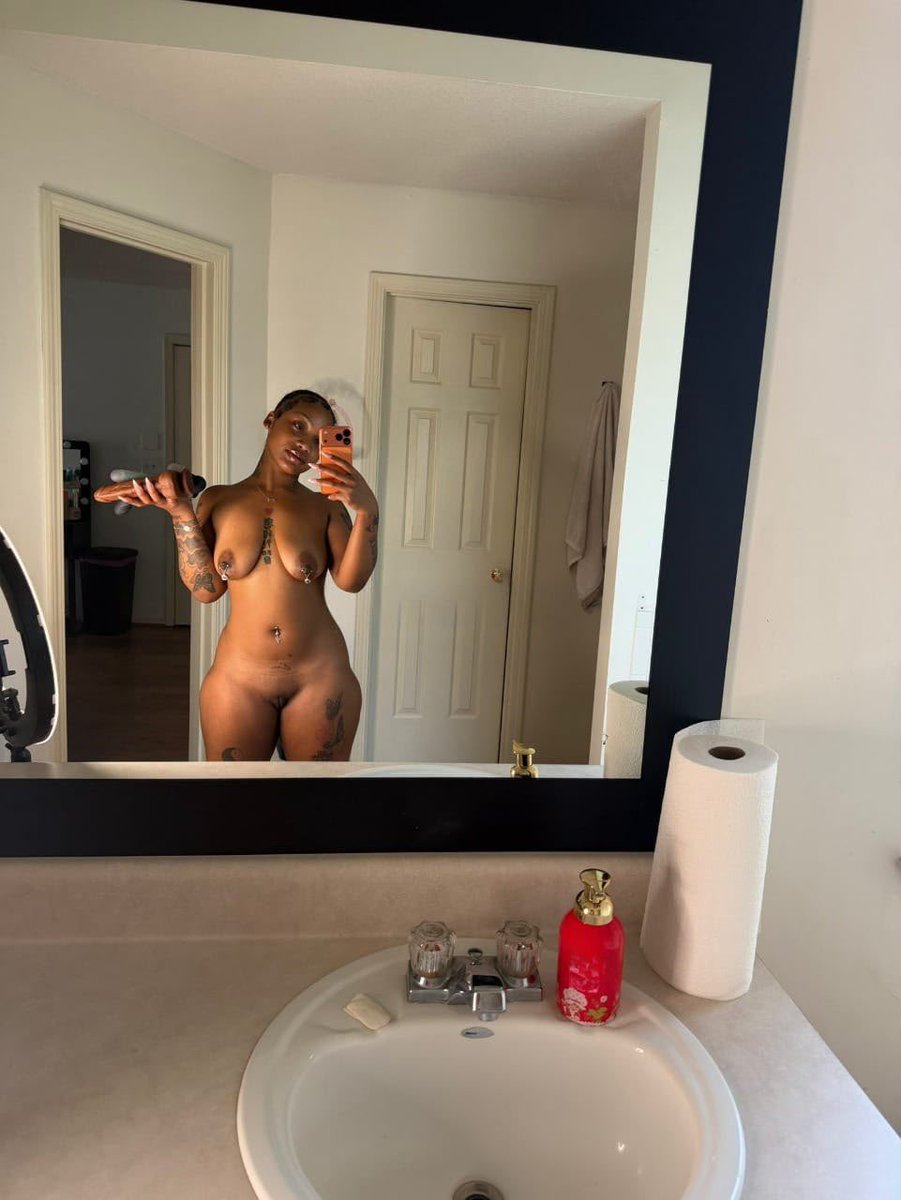 mya9puc's tweet photo. Mornin 👀 I’m available today if u tryna link. Don’t waste my time, just hmu if u serious 💦🤙#518freaks #albanyfreaks https://t.co/77u7VkDI2z