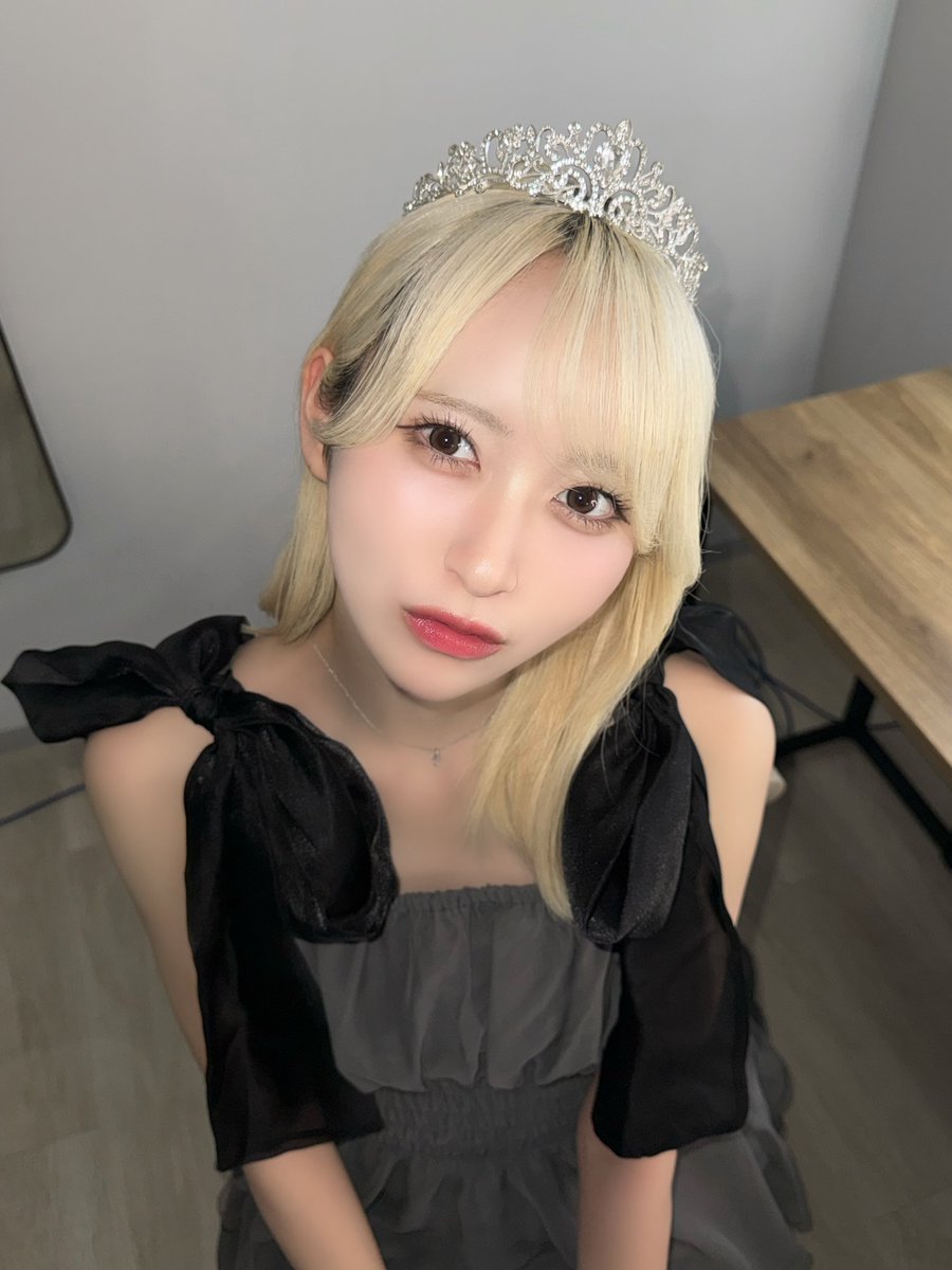 kawanagonatsumi's tweet photo. 21歳もよろしくね💍 https://t.co/LvOk5LnAr5