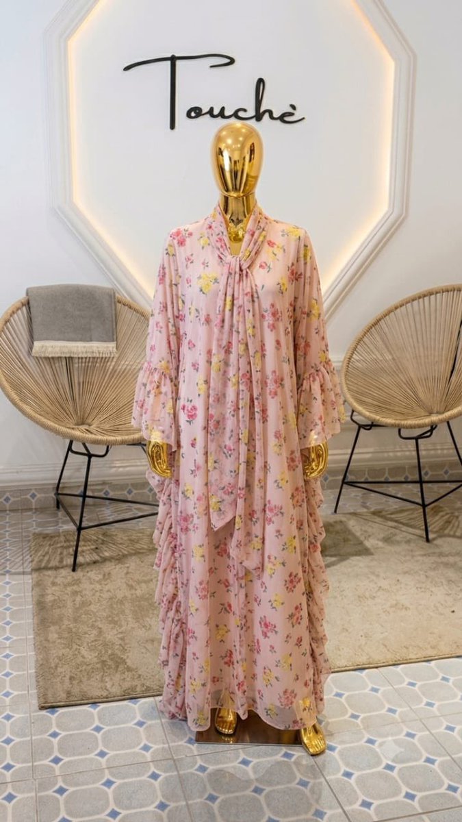 theyhateamira's tweet photo. Bismillahir rahamanir rahim 

Amira 2.0
🏷️: 15,000
Description: Long bubu gown. Fabric used is printed/flowered chiffon. https://t.co/8vIl1ca93q