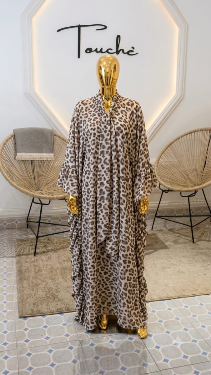 theyhateamira's tweet photo. Bismillahir rahamanir rahim 

Amira 2.0
🏷️: 15,000
Description: Long bubu gown. Fabric used is printed/flowered chiffon. https://t.co/8vIl1ca93q