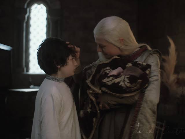 rhaenyrisms's tweet photo. i feel so fucking unwell https://t.co/P15NlAh2HC