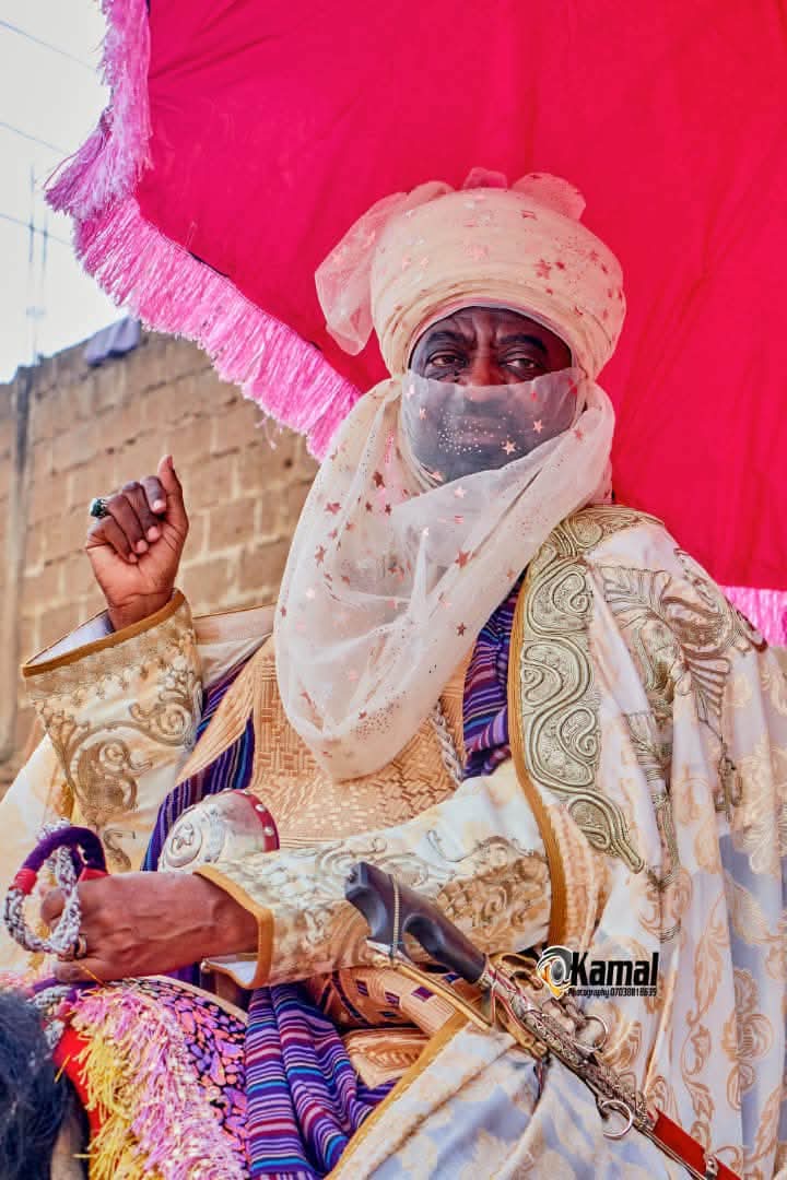 Najib_S_Fagge's tweet photo. The emir of kano His Royal Highness Alhaji Aminu Ado Bayero ✊ https://t.co/PPRbYlNfCN
