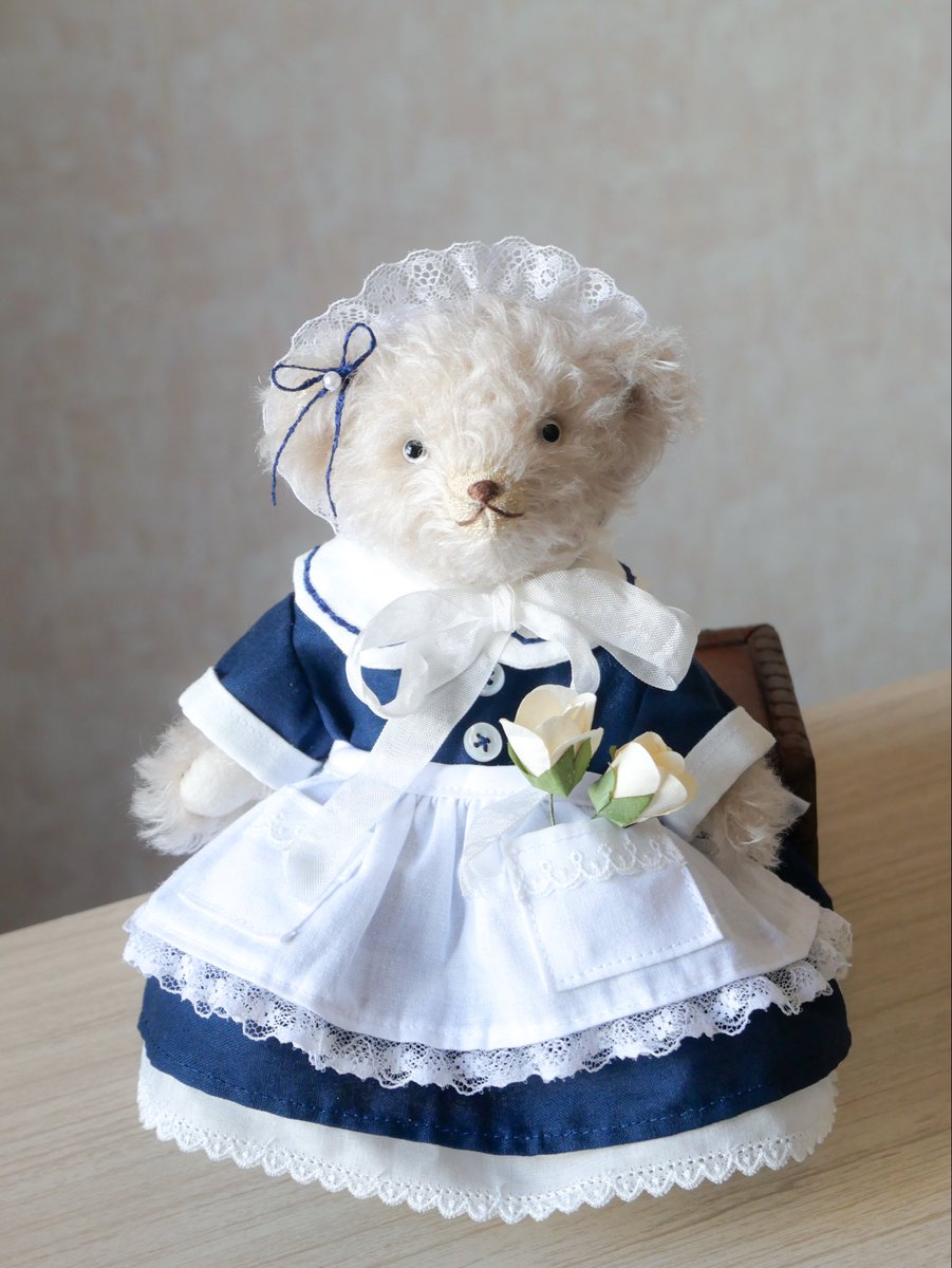 tomoriii_bear's tweet photo. gallery hydrangeaさまの企画展『#波音を待つ夜に』へ出展いたします🐚

穏やかな夜のひとときを
一緒に過ごしたくなるような、
小さなテディベアが生まれました。

✦ 波音を待つ夜に

2026.10.2  Fri — 11 Sun
曳舟 • gallery hydrangea 
13:00 - 18:30
※最終日は17時まで

#gallery_hydrangea https://t.co/zgYJBFrTx9