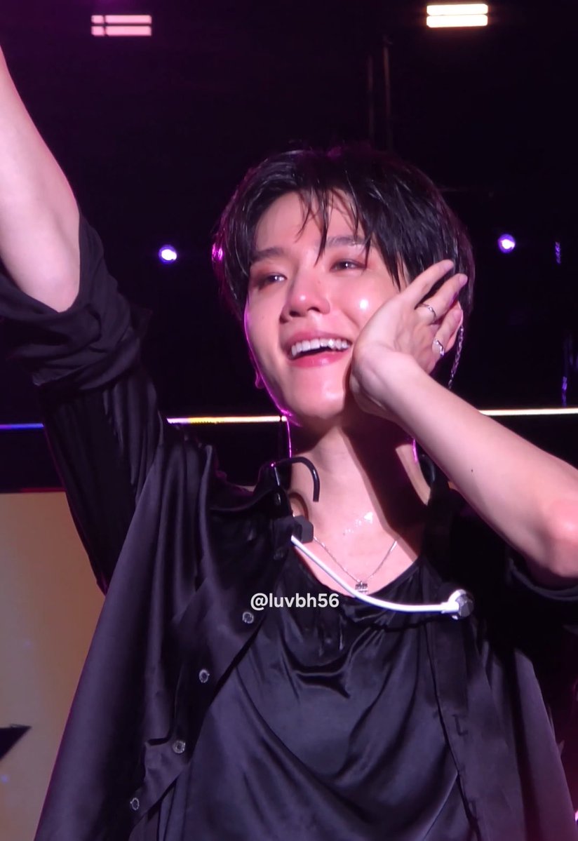 byunsouppp's tweet photo. MY BABY 😭😭😭😭😭 https://t.co/x8moaXo2OM