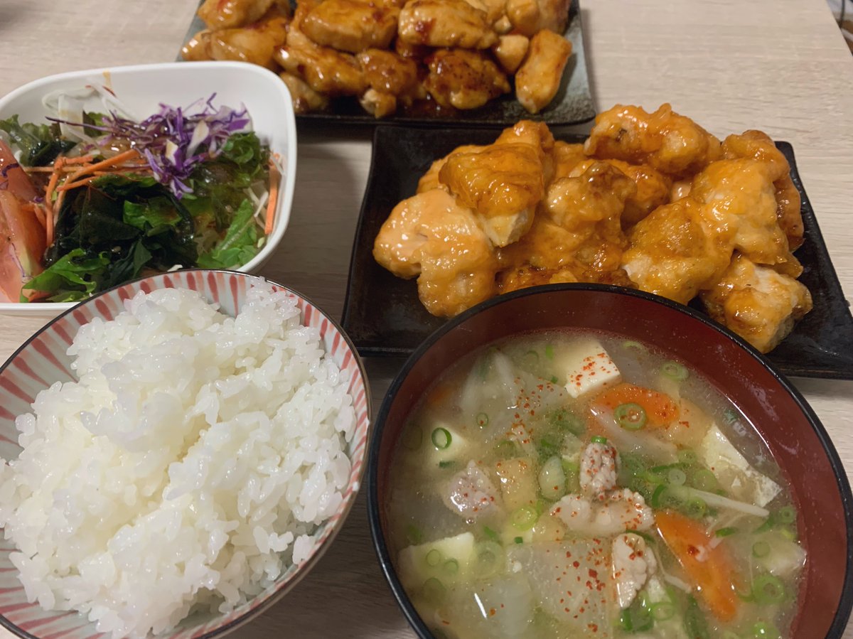 m___sacan's tweet photo. 久々のお料理頑張った！辛鶏とマヨ鶏の2種類🐥 https://t.co/1CiYINg2ka