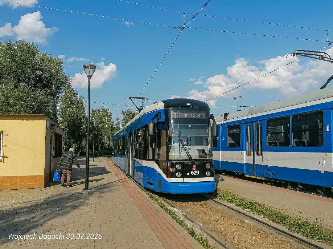 elliegonzalezie's tweet photo. The latest Kraków tram for now 
Ex: 2029 

The third and final Kraków tram I’ve caught so far. This time, it’s a 2007 Bombardier NGT6-2 at the tram terminus in Bieżanów. Vehicle: Bombardier NGT6-2 RP629 
Year: 2007 
Date: July 30, 2026 
Location: https://t.co/WCKgWGqEy7