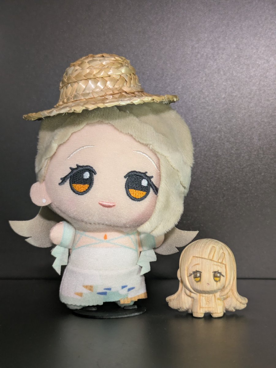 HbSE50's tweet photo. 木彫りで篠澤広ぬいを作った！
#初星学園ぬいぬい部 https://t.co/tElMwhEFUn
