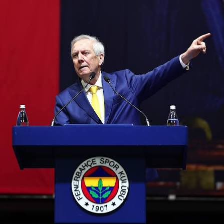 GalaAslaniGS's tweet photo. Aziz Yıldırım: "Forma renklerimizi Sarı-Kırmızı yapacağız." https://t.co/7jwaaRXELB