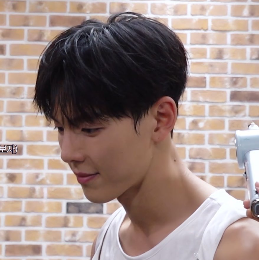 shownuface's tweet photo. #셔누 #SHOWNU https://t.co/qQcVvP9Vb7