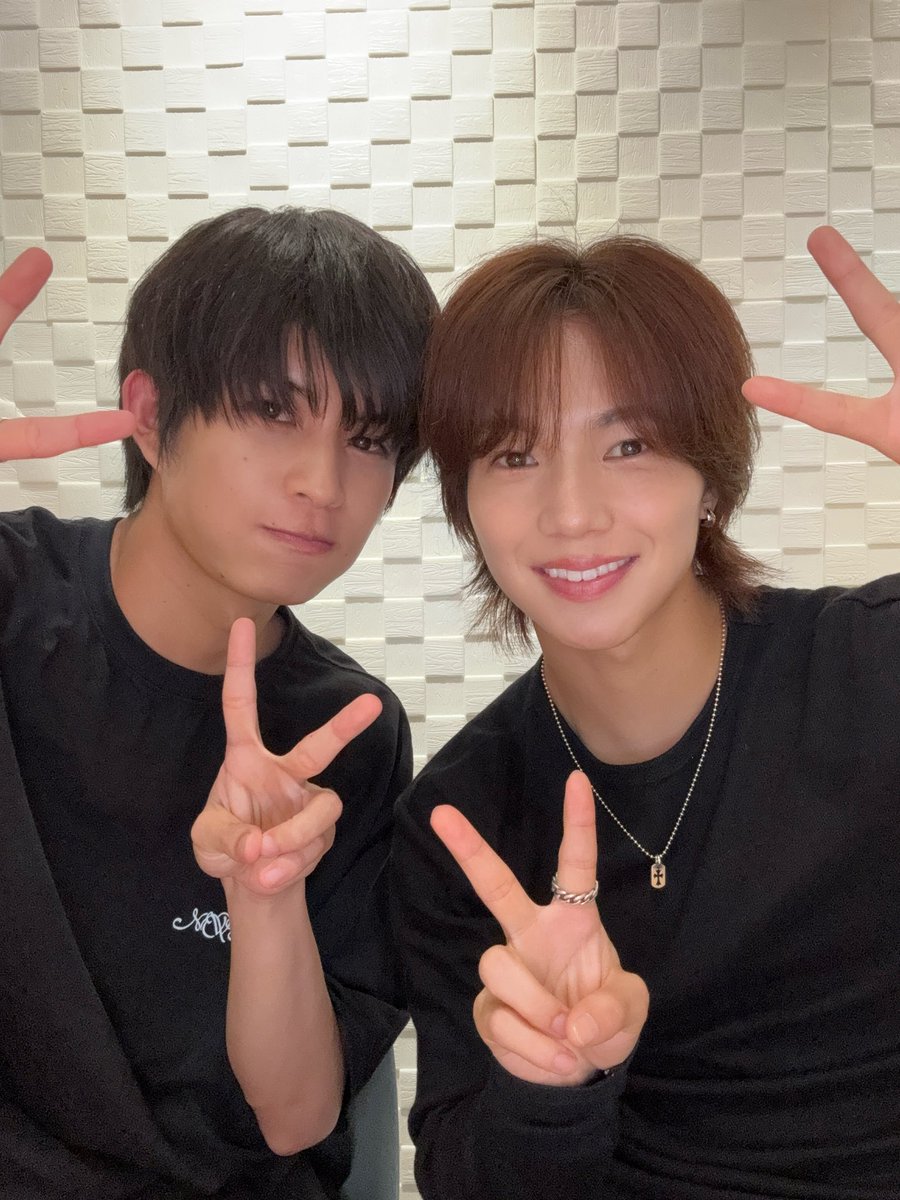 n12_27t's tweet photo. #ユアスカ
最終話同時視聴インスタライブ
ありがとうございました✨
まだまだユアスカ楽しむぞー！！
#まこたす https://t.co/YNYxILotwE