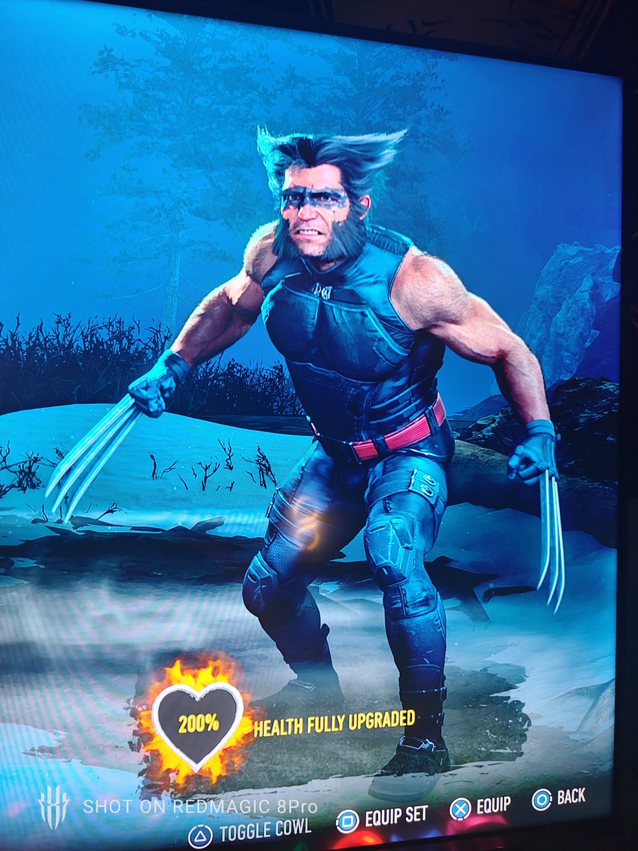 FriedSoySpam's tweet photo. @TheAgentOfDoom Don't mean to bother U n be off topic but can U tell Insomniac to add an toggle option for Wolverine's funky hair,I wanna wear these suit but not a fan of the hair, prefer the brown short hair cuz he looks so good with it🙏🙏🙏 https://t.co/1FpmMNGxFk