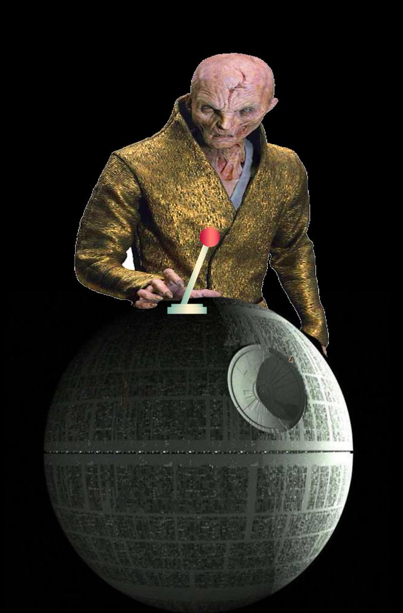 MikeGoblintraut's tweet photo. @nracryz @Trey_Explainer every snoke is equipped with a tiny death star with the firepower of 1billion star destroyers https://t.co/rurbwyW3is