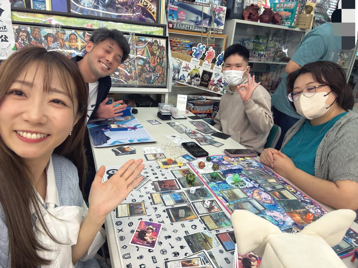 shiganaimtg's tweet photo. BOOKSながしまさんでの
コマンダーキャラバン、無事終了！
な、な、なんてあったかいお店なんだーーー！！

皆と甘口で遊んできました！白熱しすぎて一試合2時間経ってたのガチで気付かなかったww 皆で心底楽しめました😂石川さんの体験会も複数人受けてくれてて最高🥳🔥広がれ、MTGの輪──！！ https://t.co/udaw8oeVfB